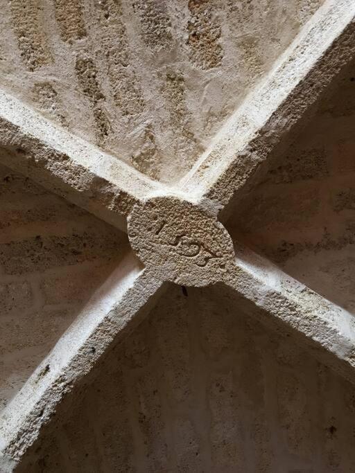 Stunning Medieval Getaway فيك- لا-غارديول المظهر الخارجي الصورة